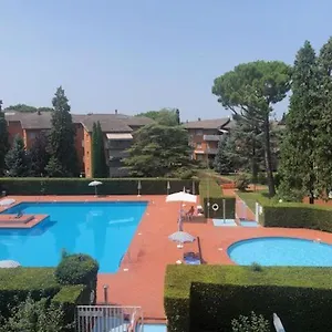 https://residence-with-pool-two-bedroom-apartment-with-balcony.hotelinveneto.com